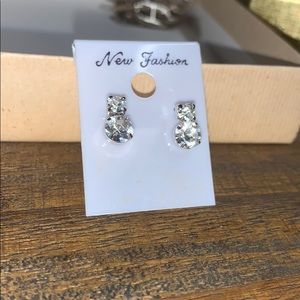 New fashion diamond stud earrings
